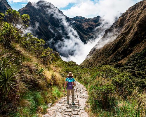 The 7 Best Treks to Machu Picchu: A Journey through Peru’s Majestic Trails The 7 Best Treks to Machu Picchu: A Journey through Peru’s Majestic Trails